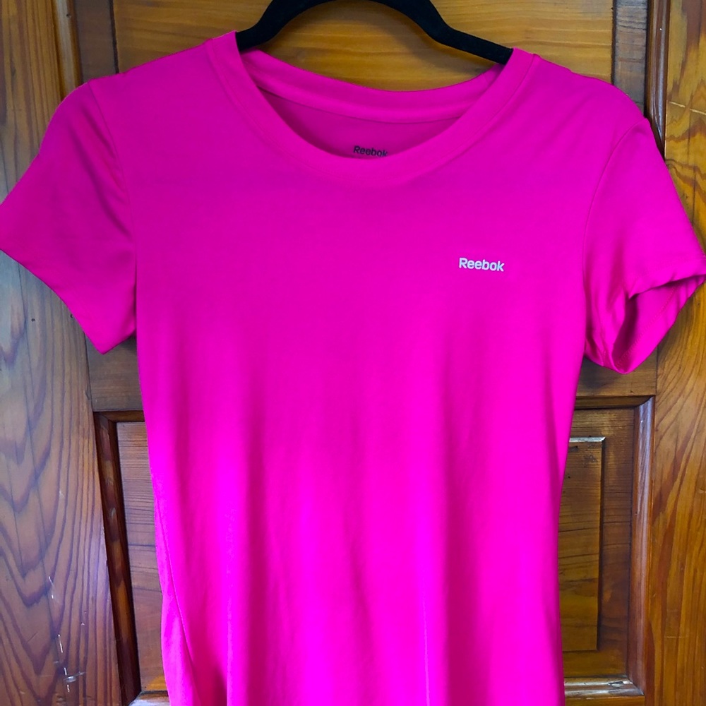 Reebok womens XS shirt